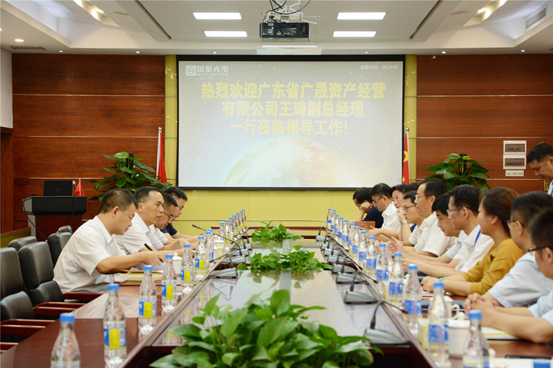 广晟公司副总司理王琦莅临南宫NG娱乐光电调研指导