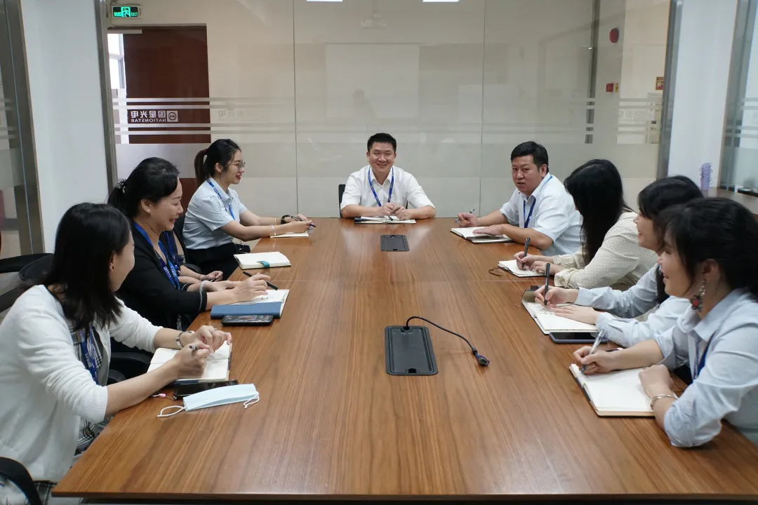 副总裁欧阳小波到挂点职能部分行政办公室开展调研活动